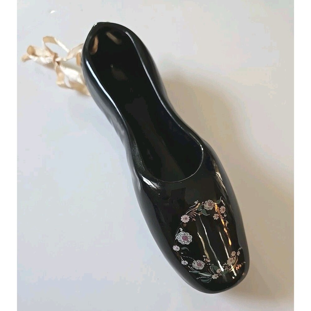 Vintage Ballet Slipper “Pavlova Paris 1922” Handcrafted Ceramic Shoe (No soap)